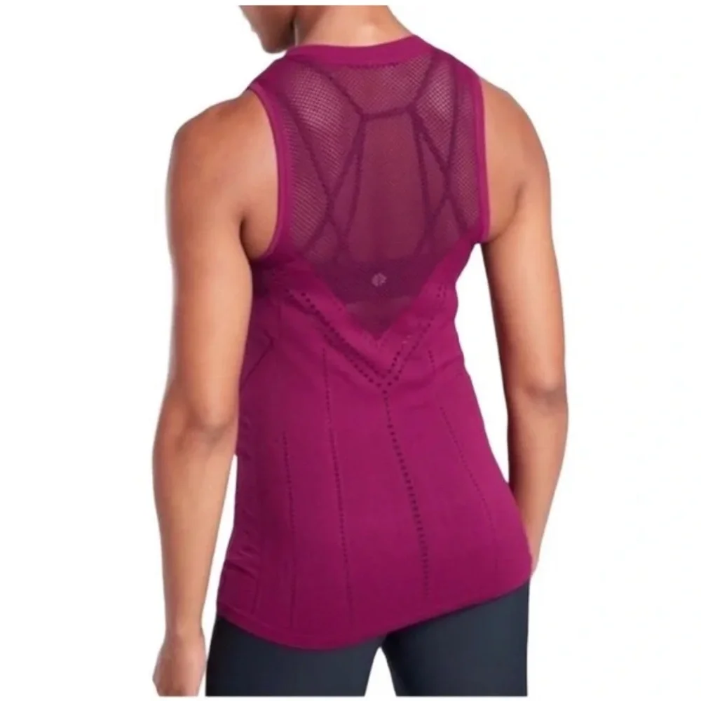 NWT Athleta Oxygen Tank Size S Mulberry - Picture 2 of 10